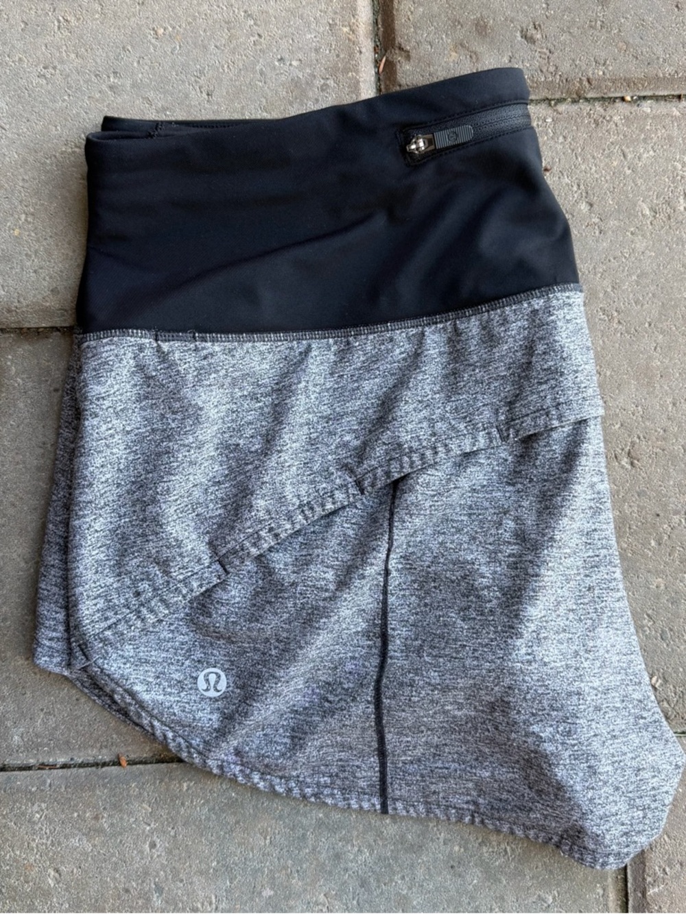lululemon Speed Up Shorts - Size 8